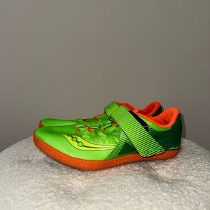 Like New Saucony Men’s Uplift 2 High Jump Shoe